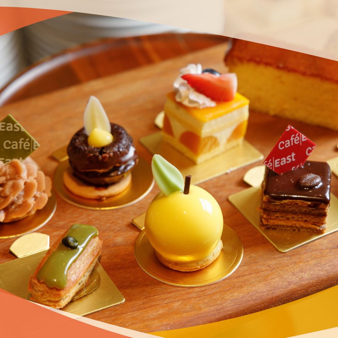 【自助餐月月賞 📅 Monthly Buffet Offers】
🌞夏天就是自助餐的代名詞!蒞臨Café East暢享一系列海鮮美饌,包括清酒煮珍寶蜆、花雕蒸蟹及香辣蒜蓉蒸青龍蝦等。不要錯過最「爽」的炎夏活動。
🍴 Summer = the buffet season! Savour the best of what we offer at Café East Seafood Feast and delight in Sake Braised Jumbo Clams, Steamed Crabs with Hua Diao, Spicy Garlic Rock Lobsters and many more!
----------
優惠Offer 1️⃣
星期一至日4位或以上自助午餐6折
40% savings on lunch buffet bookings of 4 or more persons
優惠Offer 2️⃣
「嘗薈」會員專享自助餐買2送1
Buy 2, Get 1 Free buffet offer for Epicure member
優惠Offer 3️⃣
8位或以上生日晚餐送蛋糕及氣泡酒
Complimentary cake and sparkling wine for birthday dinners of 8 or more persons
----------
預訂 | Book Now
☎: 2313 4222
🖥️: 請到主頁面點擊連結 Link in Bio
*自助餐菜式輪換供應 Buffet items are on a rotational basis
#NewWorldHotels #MyMillennium #NewWorldMillenniumHongKongHotel #千禧新世界香港酒店 #CafeEast