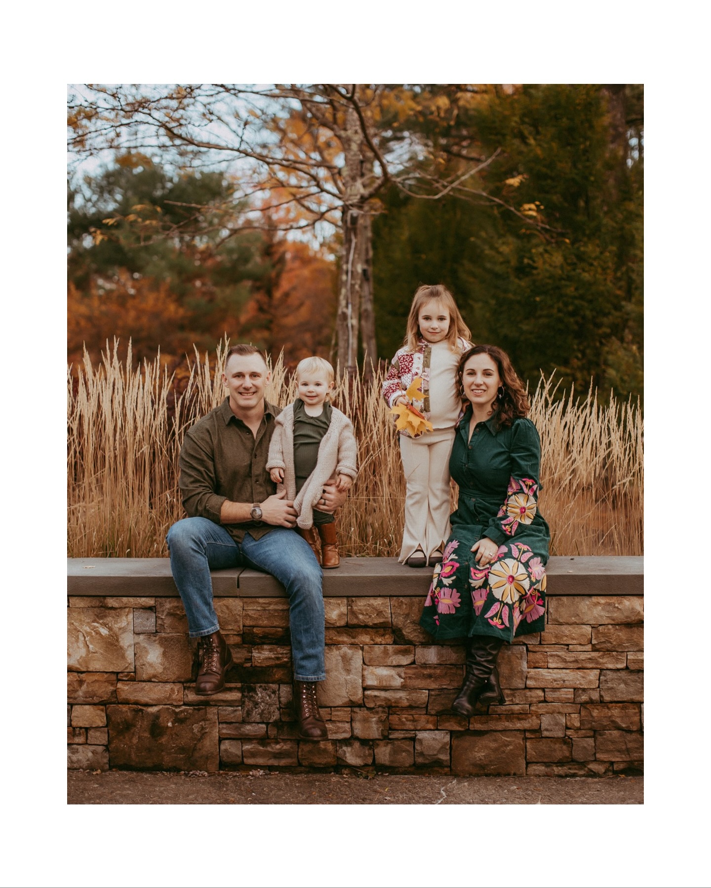 I’ve been photographing this sweet family since before their second little one was even born, and it’s such a joy to see how much they’ve grown each year. They are pure sunshine and giggles. I’m so grateful for all the families who come back year after year and trust me to capture their memories.
#SavannahBrownPhotography #FamilyPhotography #VermontPhotographer #FamilyPhotos #VermontFamilies #LifestylePhotography #CandidFamilyPhotos #VermontFamilyPhotographer #MotherhoodPhotography #ChildhoodMoments #FallFamilyPhotos #VermontPortraits #FamilyPhotoSession #StoweLocal