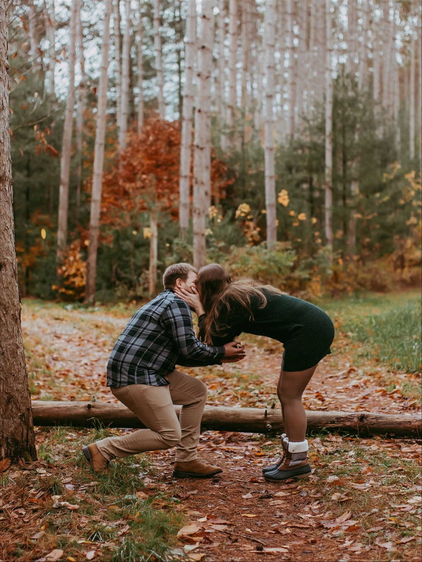The cutest couples’ shoot turned proposal. My heart is full. ❤️
#StoweProposal #StoweVermont #VermontProposal #VermontPhotographer #StowePhotographer #VermontEngagement #StoweEngagement #VermontCouples #VermontLoveStories #StoweMountainResort #VisitStowe #VermontElopementPhotographer #NewEnglandProposal #NewEnglandEngagement #EngagedInVermont #StoweVT #VermontWeddings #EngagementInTheMountains #LoveInVermont #StoweLove #EngagementPhotography #ProposalPhotographer #VermontProposalPhotographer #SheSaidYes #EngagementSeason #ProposalInTheMountains #AdventureProposal #WildlyVowed #VermontAdventurePhotographer #StoweLocal