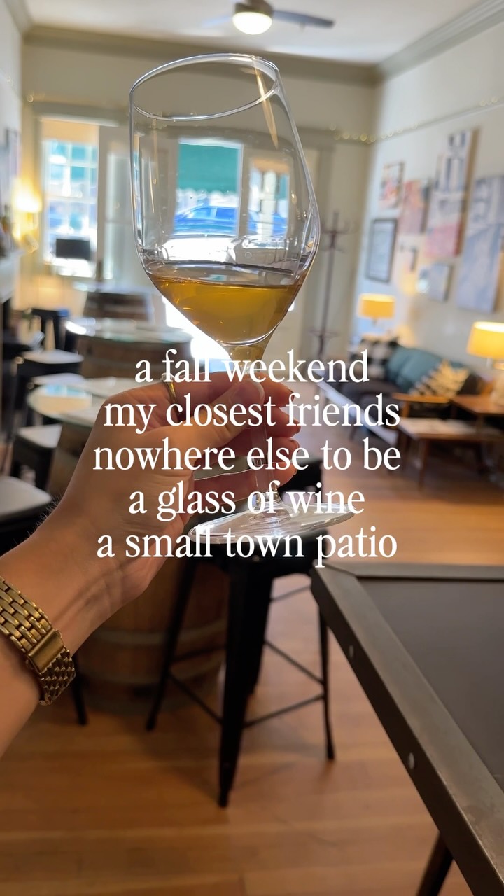A fall weekend in Amador City should always leave room for a glass of wine. 🍷🍂 Tucked inside the historic Amador Hotel, Holgate Hill is one of those wonderfully intimate small-town tasting rooms that makes you want to stay awhile. Holgate Hill specializes in small-lot wines grown in the Sierra Foothills, bringing a distinctly local taste of Gold Country to every pour.
Bring your closest friends, find a patio seat or stop inside and let an afternoon in California’s smallest city unfold one glass at a time.
@holgatehillwinery 14204 Main St., Old CA-49, Suite 5, Amador City, CA 95601
Save this stop for your next Amador City weekend and follow along as we share more places to sip, shop, dine and wander in our little corner of Gold Country. ❤️
